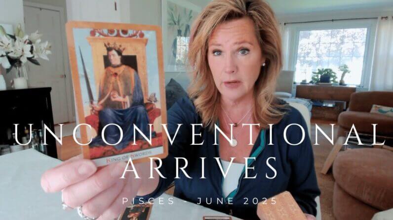 PISCES : PAST LIFE & New Life COLLIDE | June 2025 Zodiac Tarot Reading 1 PISCES : PAST LIFE & New Life COLLIDE | June 2025 Zodiac Tarot Reading