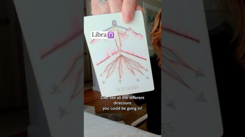 LIBRA : So Many CHOICES - They're Coming To YOU | Mid August 2025 Zodiac Tarot Reading #shorts