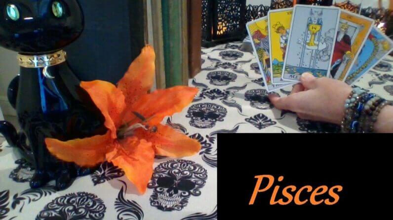 Pisces October 2025 ❤💲 YOU HOLD THE KEY! It's Time To Make This Critical Decision LOVE & CAREER 1 Pisces October 2025 ❤💲 YOU HOLD THE KEY! It's Time To Make This Critical Decision LOVE & CAREER