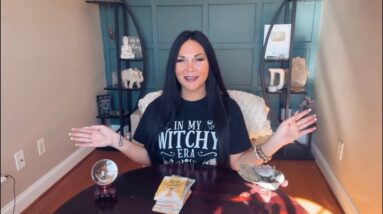 CAPRICORN | Who is this Person?!?! | 🤔😱 Capricorn Tarot Reading.