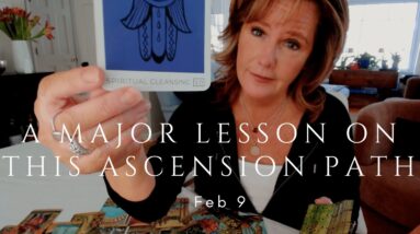 Your Daily Tarot Reading : The Final Lesson Of This LEVEL Of Ascension | Spiritual Path Guidance