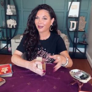 CAPRICORN | This is What’s Being Hidden 🔮👀| Capricorn Tarot Reading.