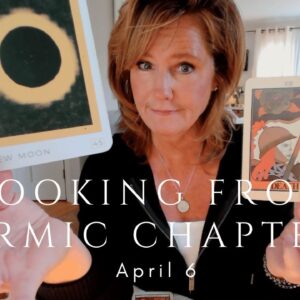 Your Daily Tarot Reading : Unhooking From A Karmic Chapter | Spiritual Path Guidance
