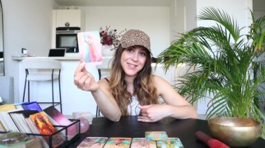 WHO Is Coming Towards YOU, Right NOW? Daily Tarot Reading 18 WHO Is Coming Towards YOU, Right NOW? Daily Tarot Reading