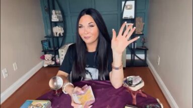 ♒ Aquarius: Someone’s Watching From the Sidelines… Ignore It 👏🔮| Aquarius Tarot Reading.
