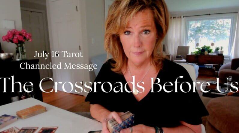 We're Standing at a Crossroads - What Can We Expect? Hekate is the Guide for this LIVE Tarot Session 1 We're Standing at a Crossroads - What Can We Expect? Hekate is the Guide for this LIVE Tarot Session