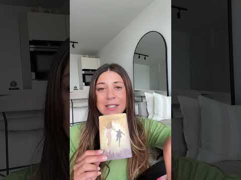 RUNNER & CHASER🔥: The Dynamic Is About to Change | Twin Flame Tarot Reading