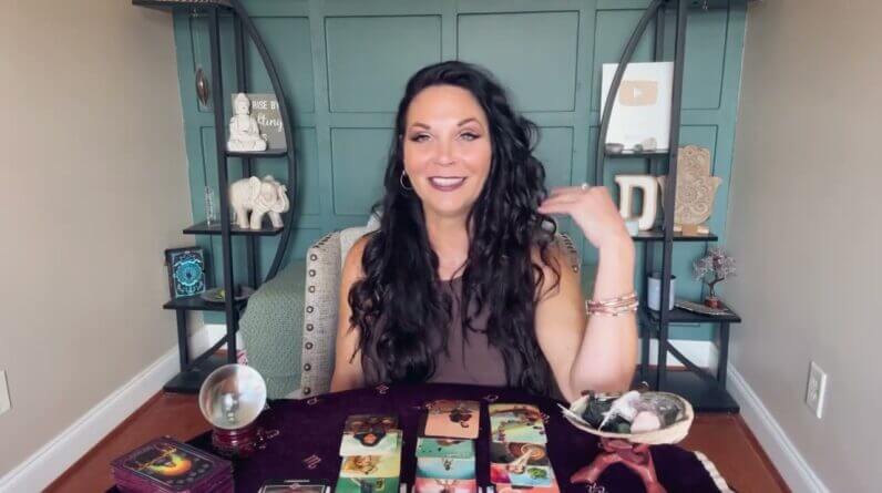 ♉ TAURUS — You Realize Your Worth… And Suddenly They See You Differently ✨ | DON’T CHASE, ATTRACT 1 ♉ TAURUS — You Realize Your Worth… And Suddenly They See You Differently ✨ | DON’T CHASE, ATTRACT